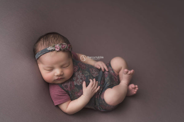 RTS: NEWBORN BEANBAG BACKDROP • Stretch Knit Backdrop • Photography Backdrop • Baby Photography Backdrop • Stretchy Knit Backdrop • Newborn Photo Prop | Ready To Ship • by Sew Trendy