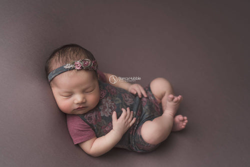 RTS: NEWBORN BEANBAG BACKDROP • Stretch Knit Backdrop • Photography Backdrop • Baby Photography Backdrop • Stretchy Knit Backdrop • Newborn Photo Prop | Ready To Ship • by Sew Trendy