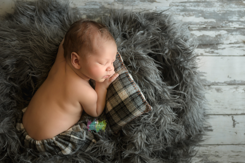CLEARANCE | Hunter Newborn flannel Pant and Pillow Sets